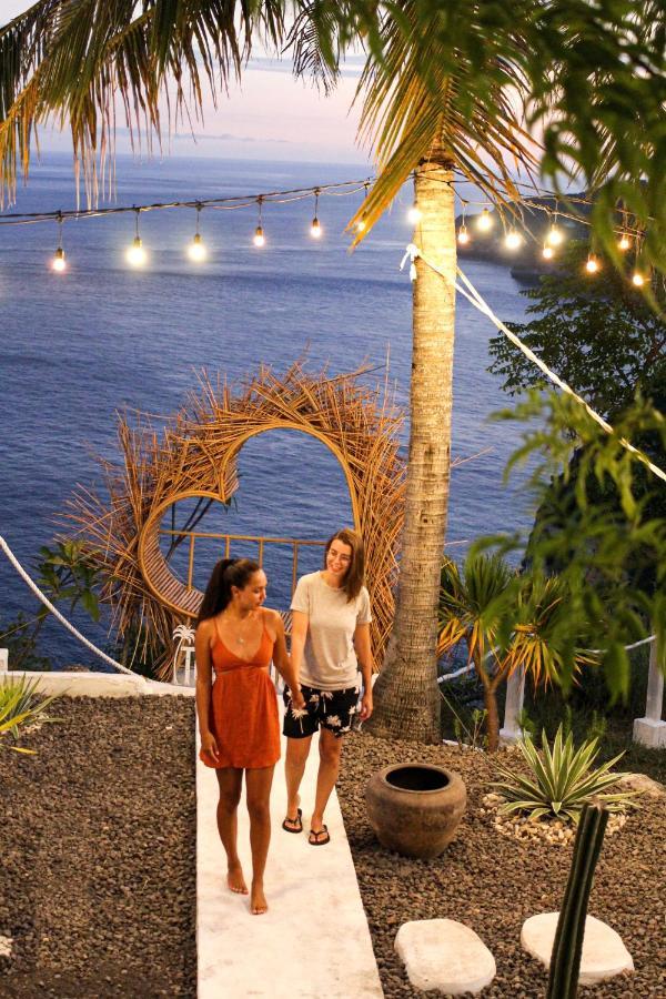 PolilitTropical Glamping Nusa Penida - Private Romantic Seaside Bungalow Diamond Beach别墅 外观 照片